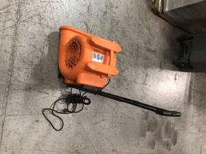 1625 CFM Blower Fan Air Mover with Handle and Wheels by RIDGID Customer Returns See Pictures