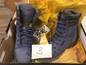 Womens Echo Waterproof 8 Work Boots - Steel Toe - Marlin Size 7(M)&nbsp&nbspCustomer Returns See Pictures&nbsp