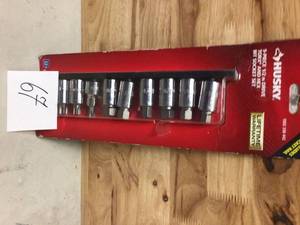 Husky 12 in. Drive Torx and Hex Bit Socket Set (9-Piece)&nbsp&nbspCustomer Returns See Pictures&nbsp