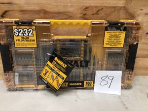 DEWALT MAXFIT Steel Drill and Driving Bit Set (160-Piece)&nbsp&nbspCustomer Returns See Pictures&nbsp