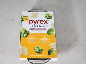 lot 8 image: New Pyrex Littles 2 Piece Set