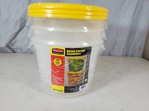 lot 44 image: New Rubbermaid Commercial 6 Quart 3 Pack Round Storage Containers with Lids