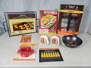 lot 56 image: New BBQ Grilling Items