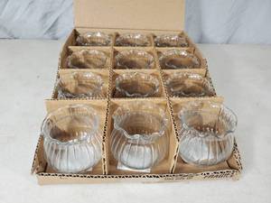 lot 59 image: 12 New Anchor Hocking 3.25 inch Glass Mini Vases  Candleholders