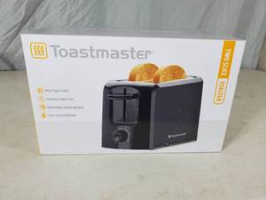 lot 62 image: New Toastmaster 2 Slice Toaster