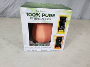 lot 91 image: New 3 Piece Diffuser and Essential Oil Set