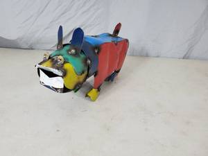 lot 96 image: New Handmade Recycled Metal Garden Art Bulldog  Guard Dog