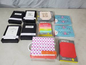 lot 115 image: Huge Lot of Cards and Envelopes