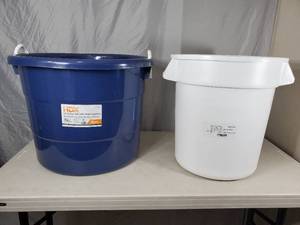 lot 144 image: New Tubs  Trash Containers