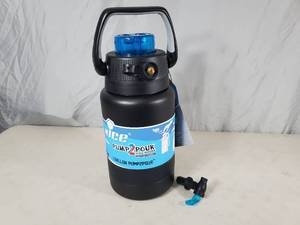 lot 166 image: New nICE Pump 2 Pour Quick Dispense Hydration System