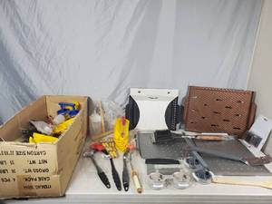 lot 183 image: Large Assortment of Kitchen Items and More