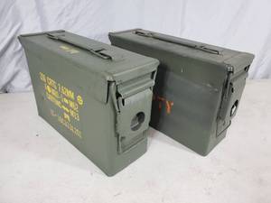 lot 187 image: Pair of 30 Cal. US Military Ammo Cans