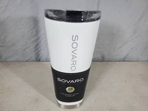 lot 194 image: New Sovaro 28 Oz Stainless Steel Tumbler