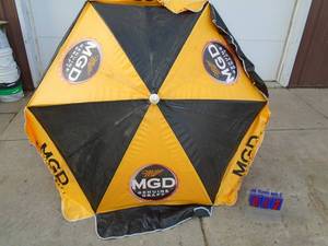 MGD vinyl patio umbrella. No extension pole. As shown.