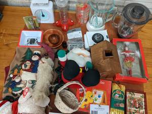 lot 27 image: Christmas and Home Necessities Bundle- Pyrex Blender Pitchers, Christmas Decor, Childrens Book, Birdhouse and More Bundle