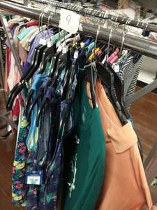 lot 9 image: LOT OF WOMENS TOPS SIZE 1X 2X