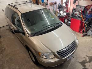 2006 Chrysler Town & Country Touring