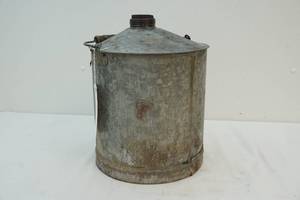 Railroad Oil can
