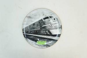 Collectors plate