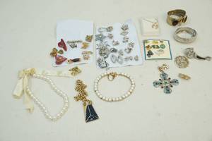 Costume jewelry
