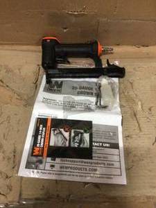 38 in. 20-Gauge T50 Crown Air-Powered Pneumatic Stapler for Upholstery and Woodworking by WEN Customer Returns See Pictures