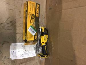 Dewalt 20-Volt MAX XR Cordless Brushless 3-Speed Oscillating Multi-Tool (Tool Only) customer returns see pictures