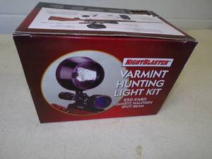 lot 65 image: Varmint Hunting Light