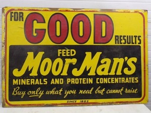 lot 1 image: Fantastic Moormans Feed Sign 48 X 72