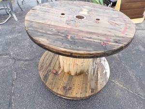 lot 29 image: Old Utility Spool Great for Campfire Table