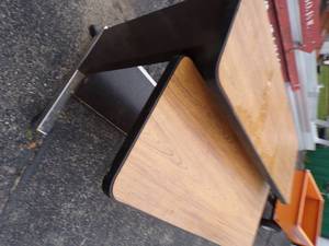 lot 192 image: Solid very Nice Computer Desk on Rollers