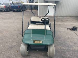 2002 EZ-GO Electric Golf Cart with Utility Box