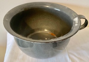 lot 139 image: Vintage Delights