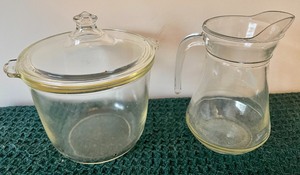 lot 106 image: Vintage Kitchen Goods
