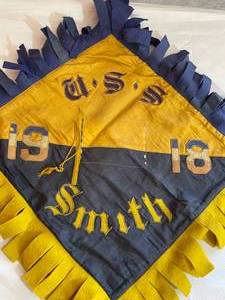 lot 184 image: 1918 USS Smith Pendant