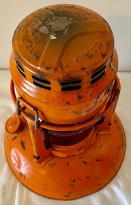 lot 217 image: Dietz Lantern