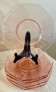 lot 215 image: Pink Depression Glassware