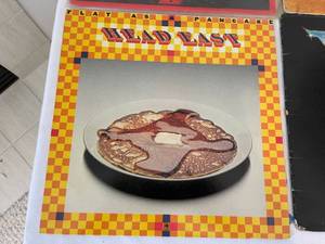 lot 285 image: Vintage Albums