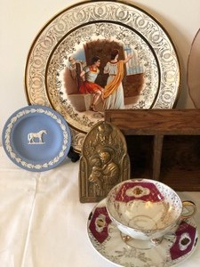 lot 306 image: Vintage Wares
