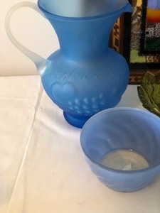 lot 300 image: Vintage Goodies