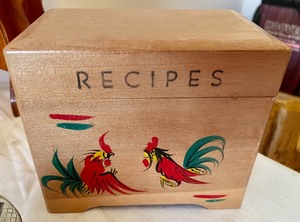 lot 387 image: Vintage Kitchen Goods