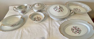 lot 322 image: Noritake China