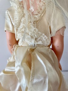 lot 393 image: Vintage Bride Doll