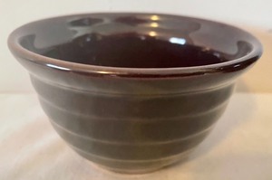 lot 406 image: Pitcher, 3 Mugs and a Dish