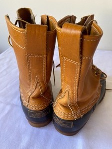 lot 462 image: LL Bean Maine Hunting Ladies Boots