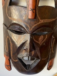lot 481 image: Two African Masks