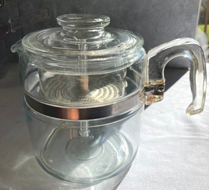 lot 342 image: Classic Kitchen Items