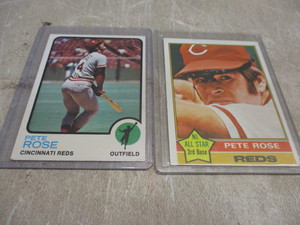 Lot of 2 vintage Pete Rose baseball cards