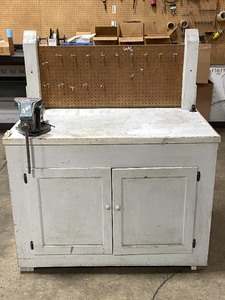 Workstation Cabinet  Station With Swivel Vise