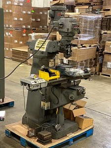Bridgeport Textron Industrial Milling Machine