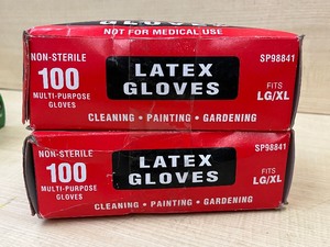 (2) Boxes Of Dsposable Latex Gloves -- (100) Gloves Per Box -- Size L  XL